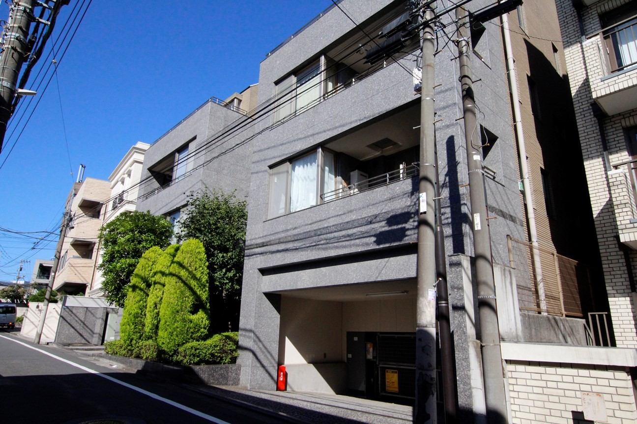 神宮前シティハウス(渋谷区)